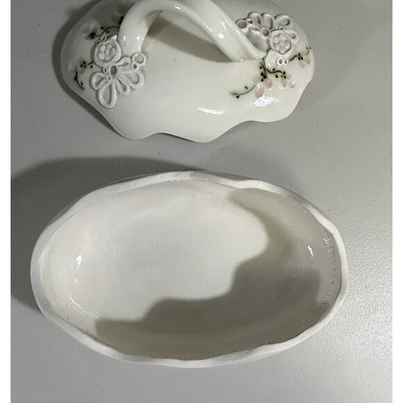 Floral Egg-Shaped Scalloped Lid Studio Art Pottery Trinket Holder Dish Signed - Picture 5 of 11